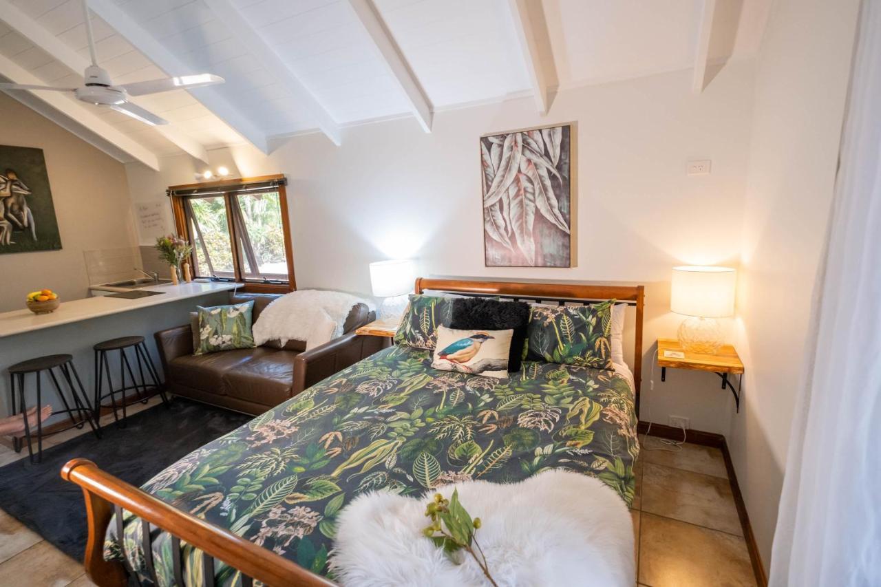 Airlie Beach Eco Cabins - Adults Only Eksteriør bilde