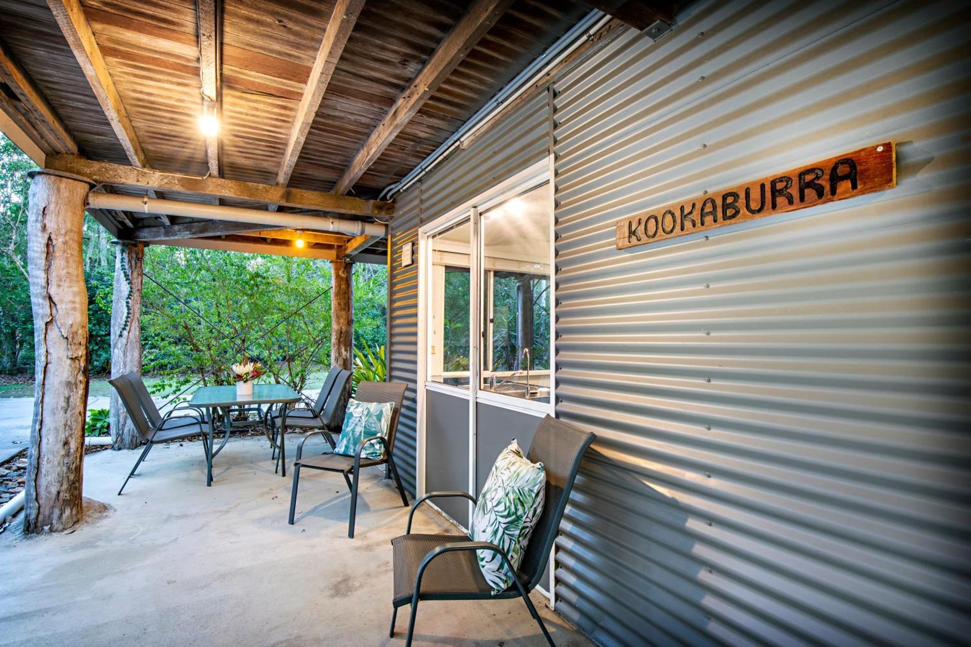 Airlie Beach Eco Cabins - Adults Only Eksteriør bilde