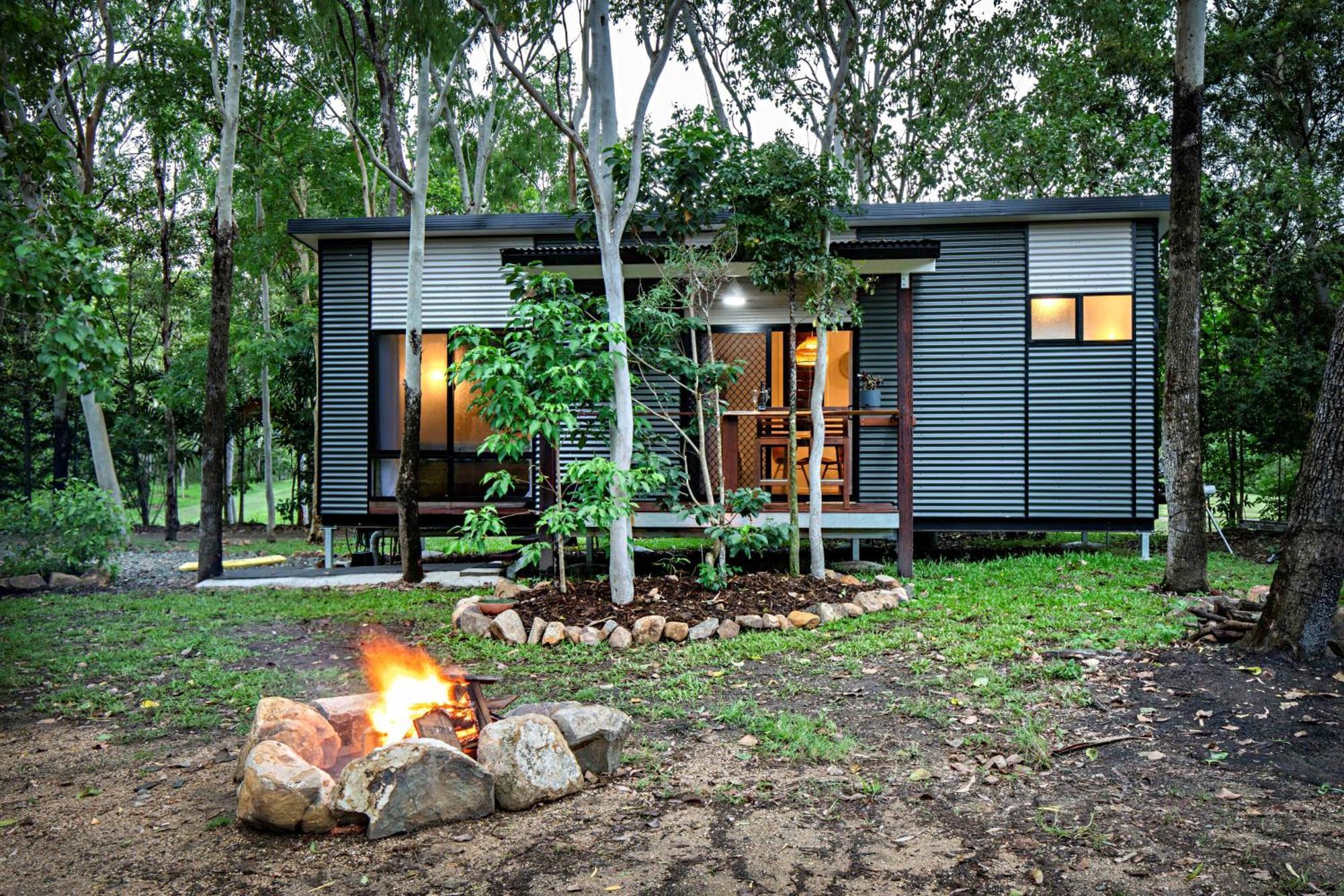 Airlie Beach Eco Cabins - Adults Only Eksteriør bilde